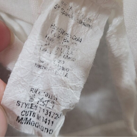 Charlotte Russe size medium white crop twisted front top - Picture 4 of 6